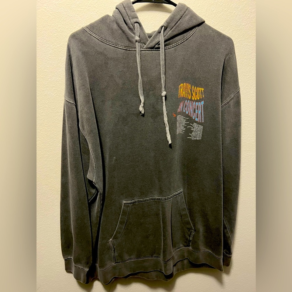 size L travis scott hoodie!